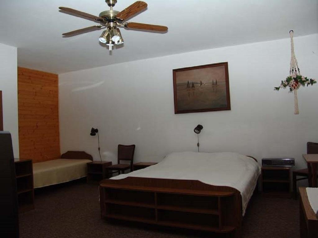 Bed and Breakfast Eifert Ház Balatongyörök Camera foto