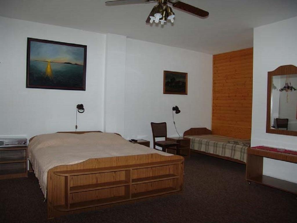 Bed and Breakfast Eifert Ház Balatongyörök Camera foto
